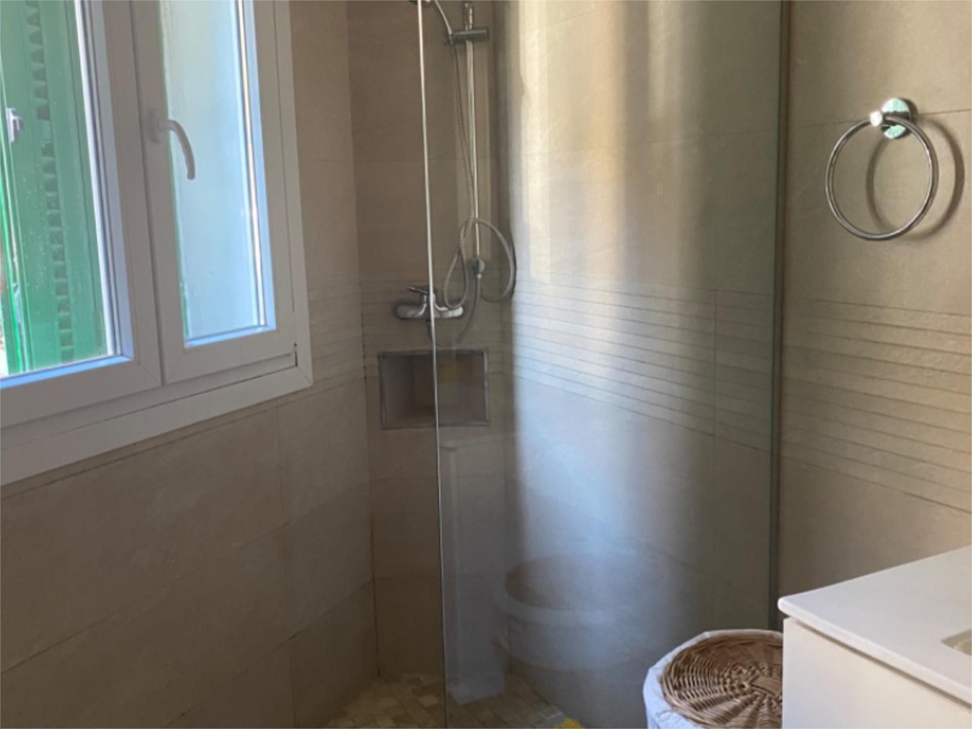 Planta baja en  Passeig de Dante 12 - Foto 6