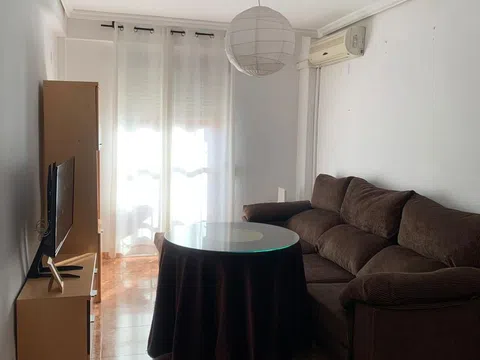 Piso en calle Rafael de la Hoz Arderius, 211