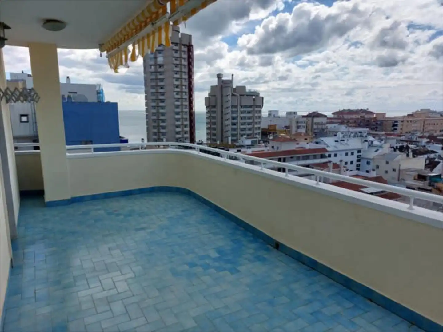 Piso en Zona PUERTO DEPORTIVO - Foto 2