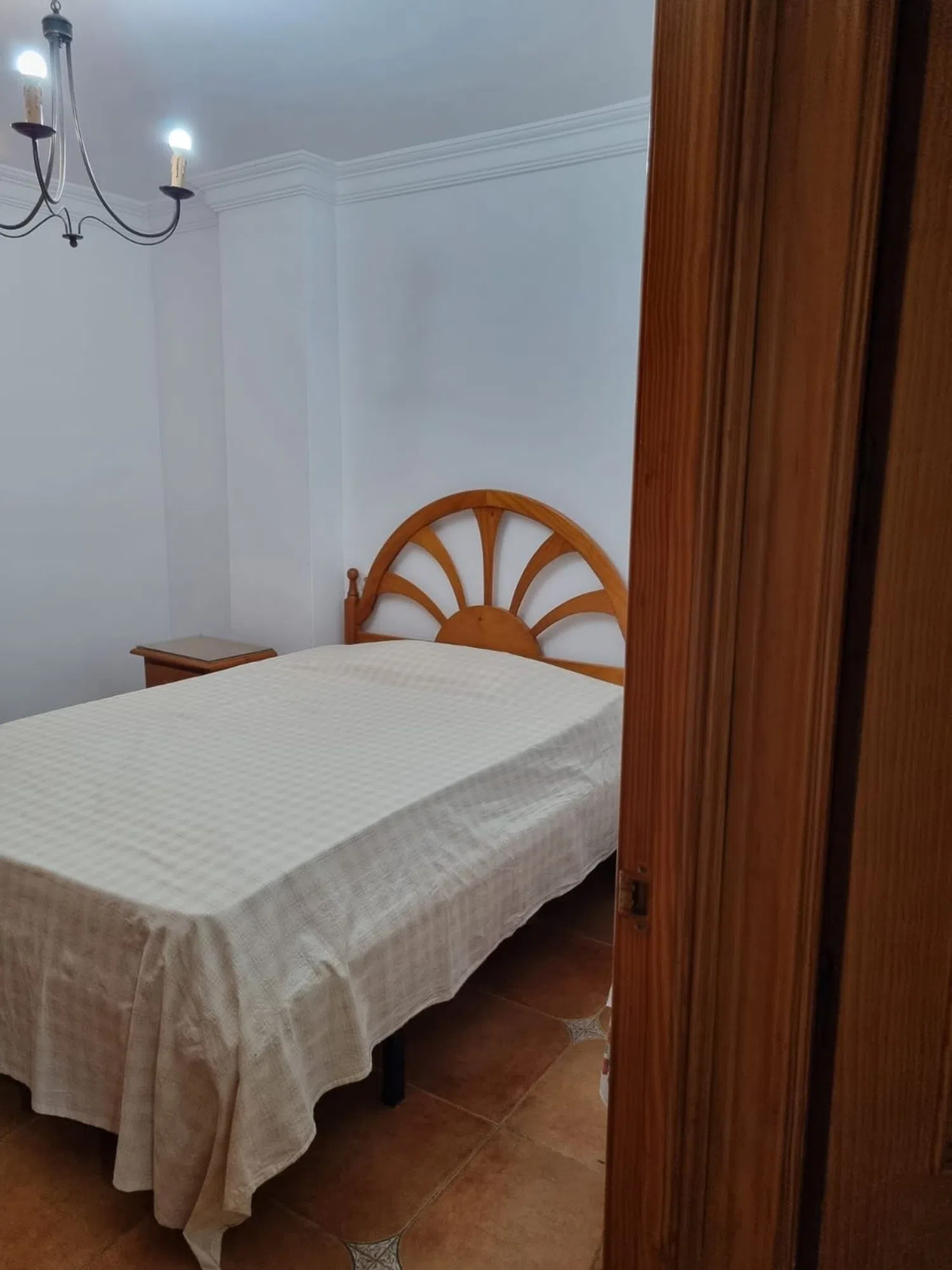 Piso en calle Cómpeta, 20 - Foto 2