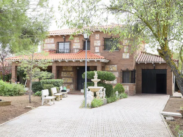 Casa o chalet independiente en Calle Villanueva, 74 - Foto 1