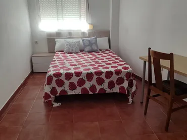 Piso en  Calle Tejares 7 - Foto 1