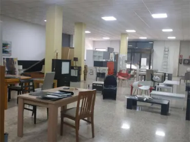 Local comercial en  Carrer de l'Art Major de la Seda 19D - Foto 1