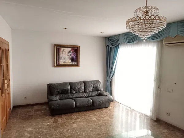 Piso en Barrio Pubilla Cases - Foto 6