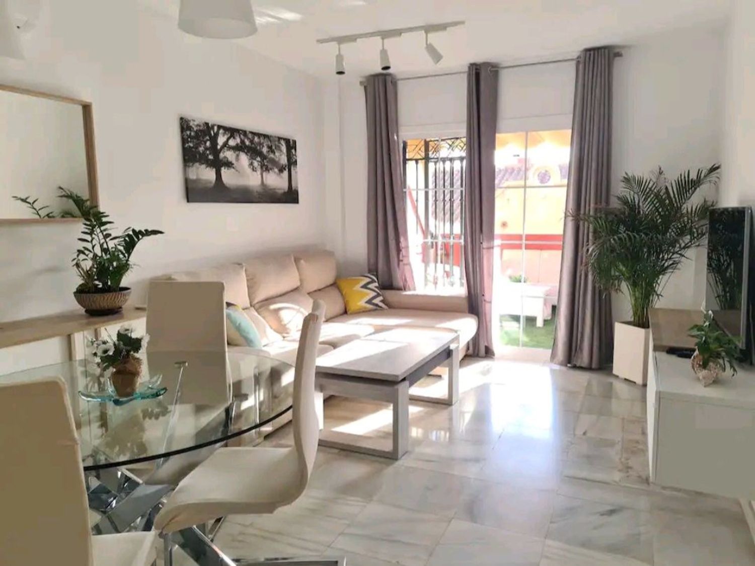 Chalet adosado en Calle socrates, 30 - Foto 4