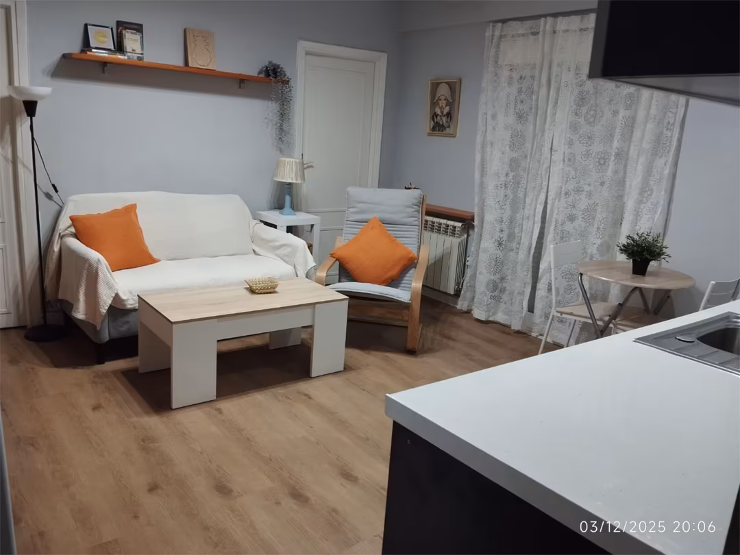 Piso en  Calle Vía Carpetana 195