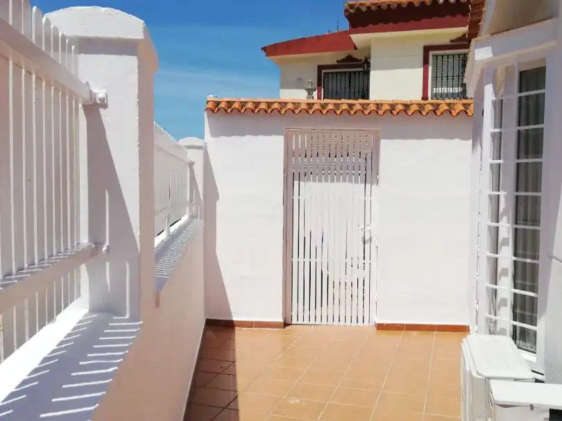 Chalet en  Avenida América 40 - Foto 4