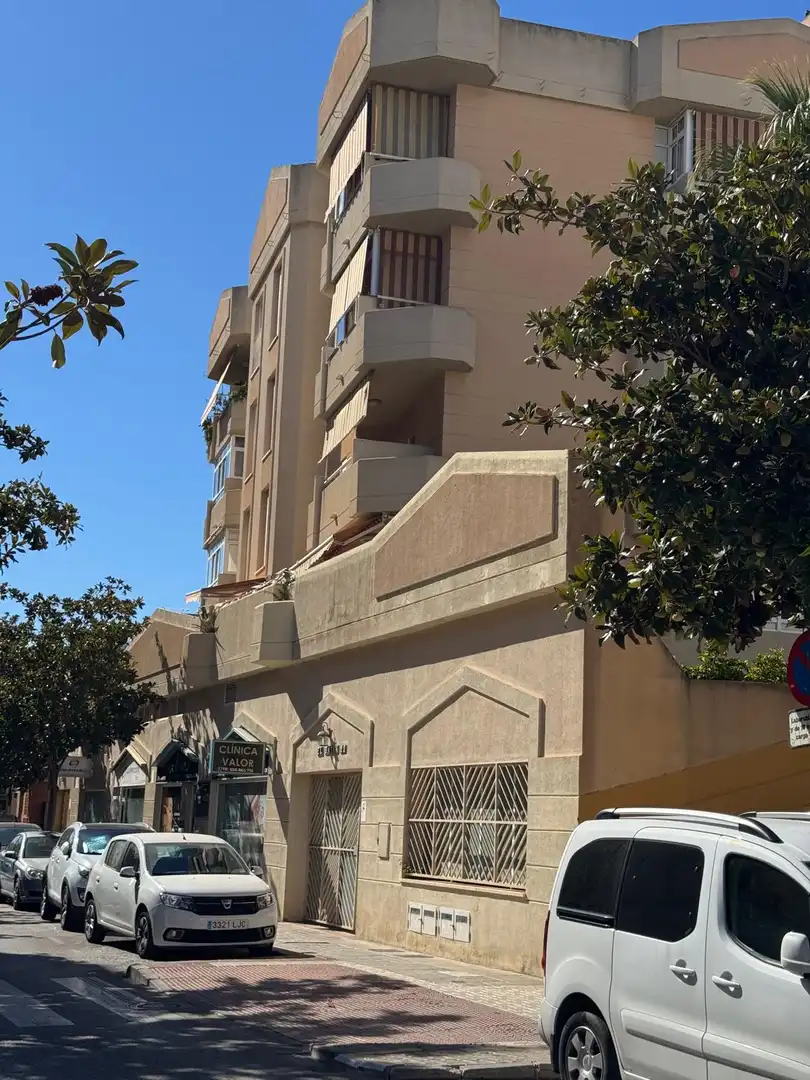 Piso en  Avenida Blas Infante 22 - Foto 7