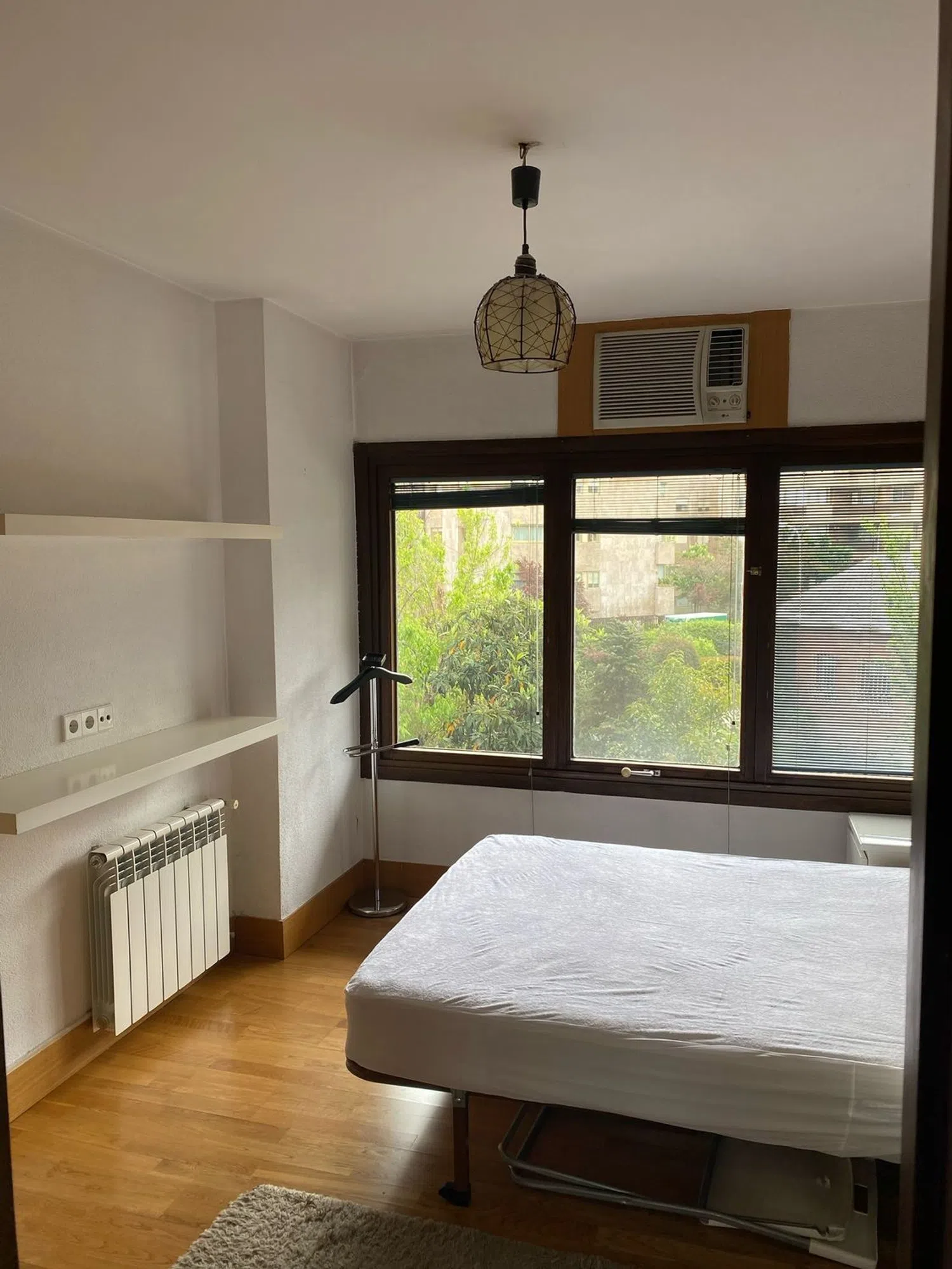 Piso en calle de Apolonio Morales, 6 -8-10 - Foto 15