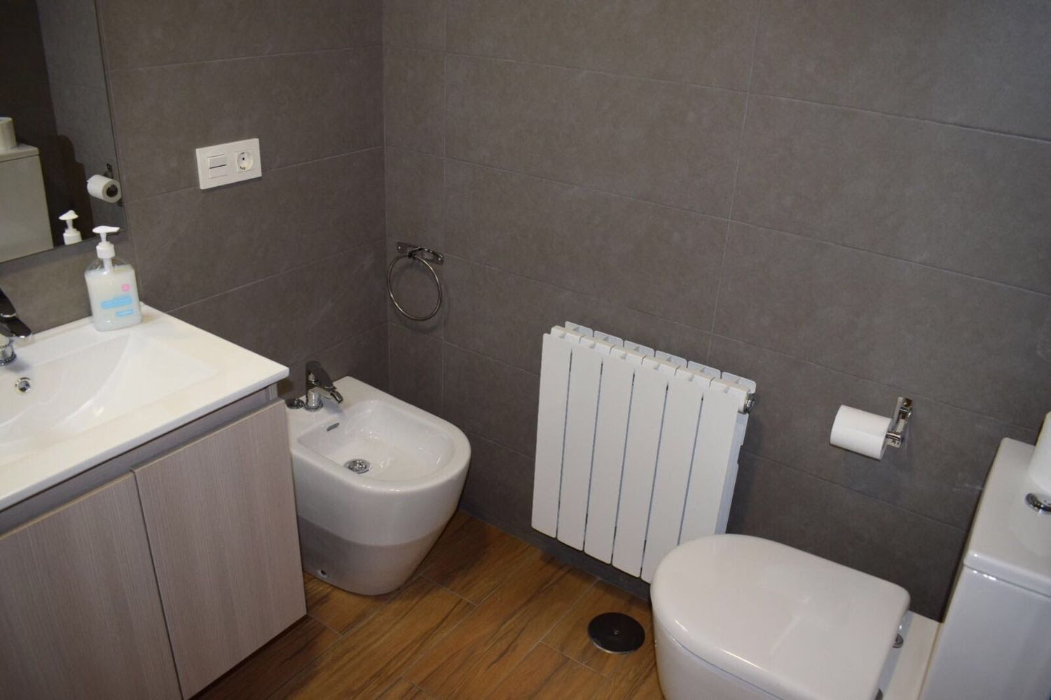 Piso en avenida de la Ilustración, 115 - Foto 28