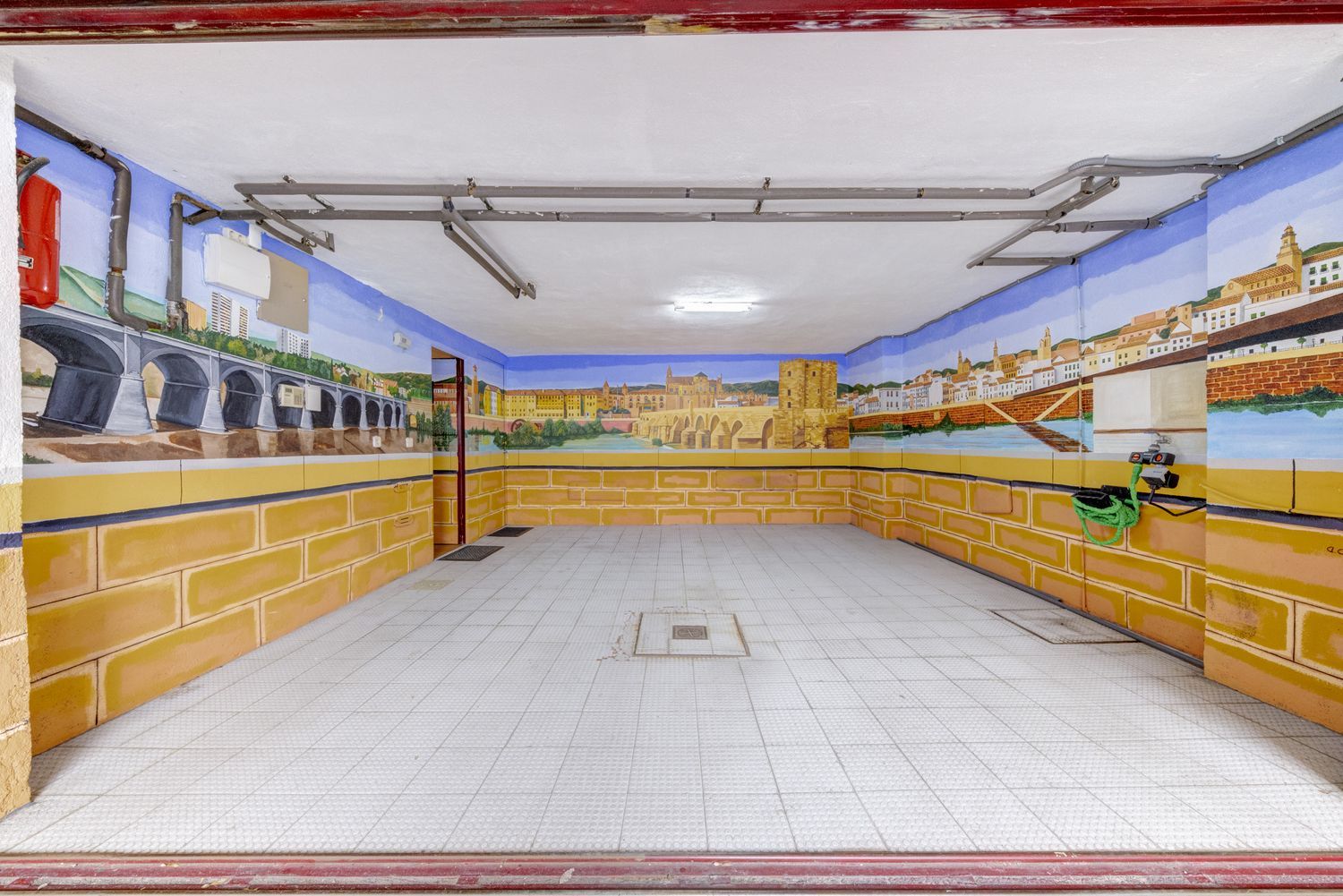 Chalet adosado en Barrio Valdezarza - Foto 36