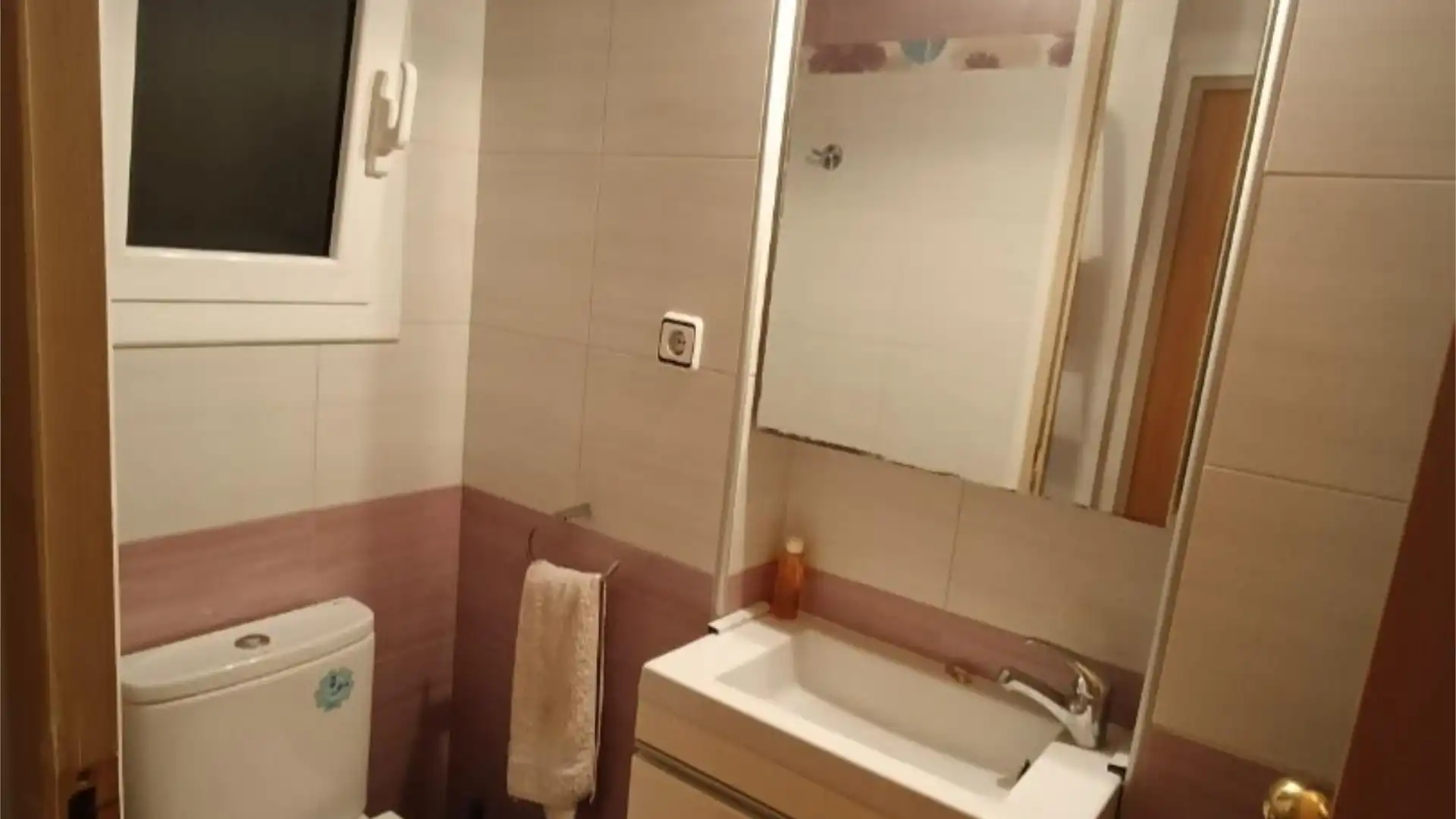 Piso en  Carrer de Cantàbria 18 - Foto 4