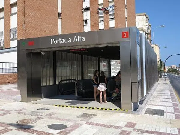 Piso en Calle Cómpeta - Foto 9