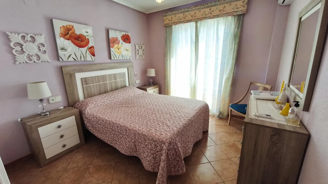 Casa adosada en  Carrer Consueta 24 - Foto 9