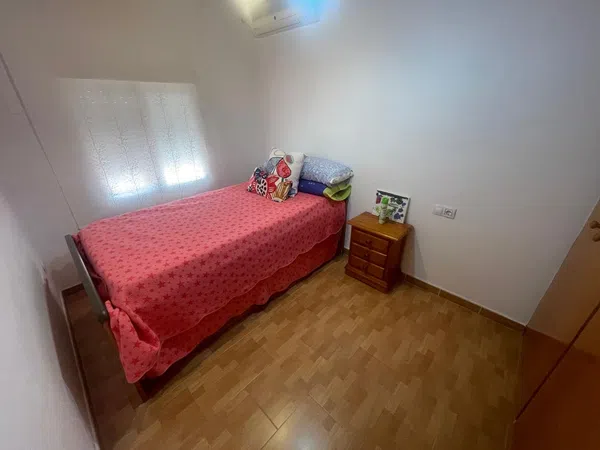 Chalet adosado en Calle Grafito - Foto 15