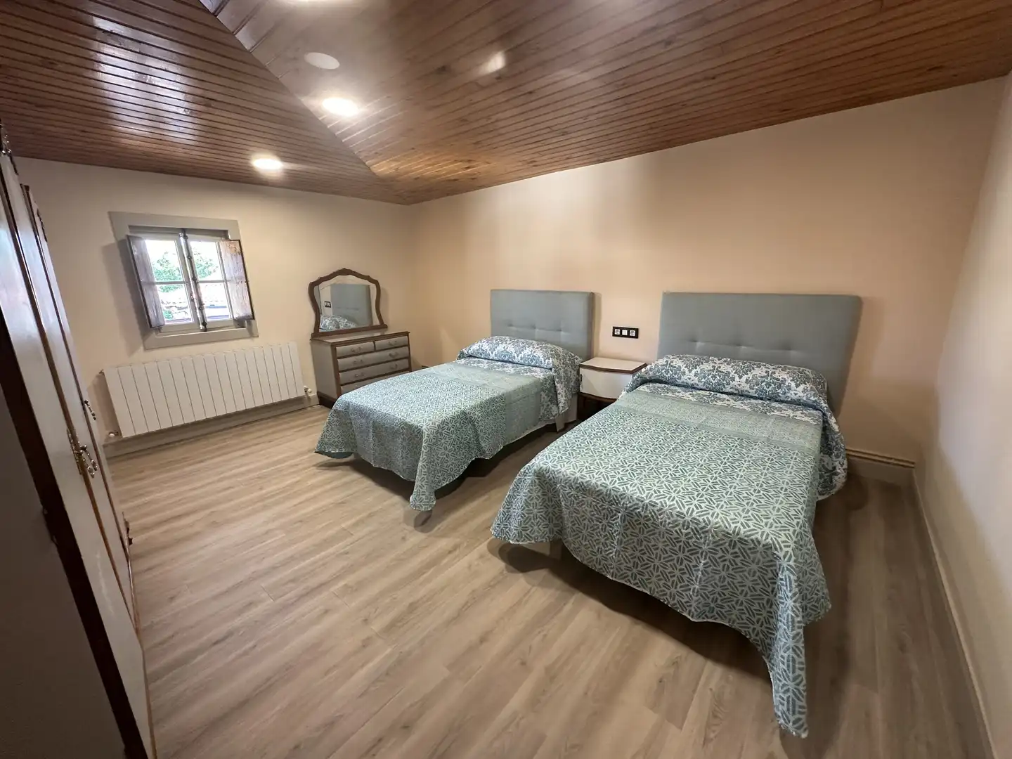 Chalet en  BU-561 52 - Foto 2
