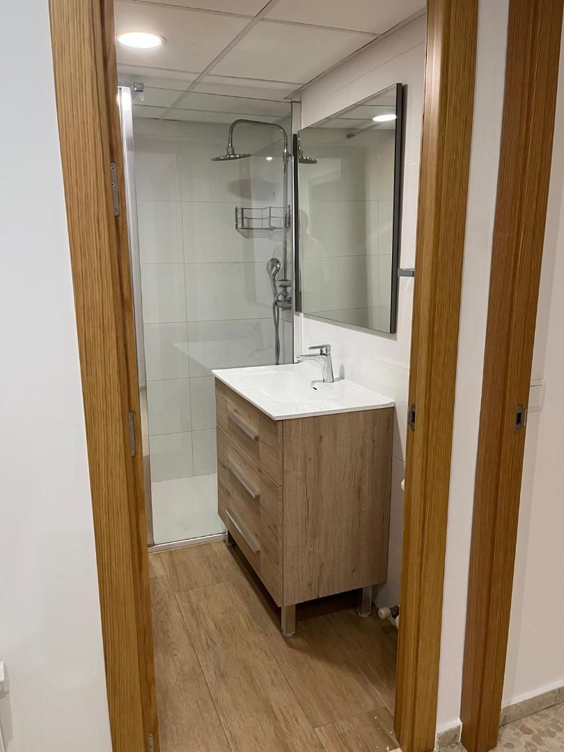 Piso en  Calle del Doce de Octubre 14 - Foto 2