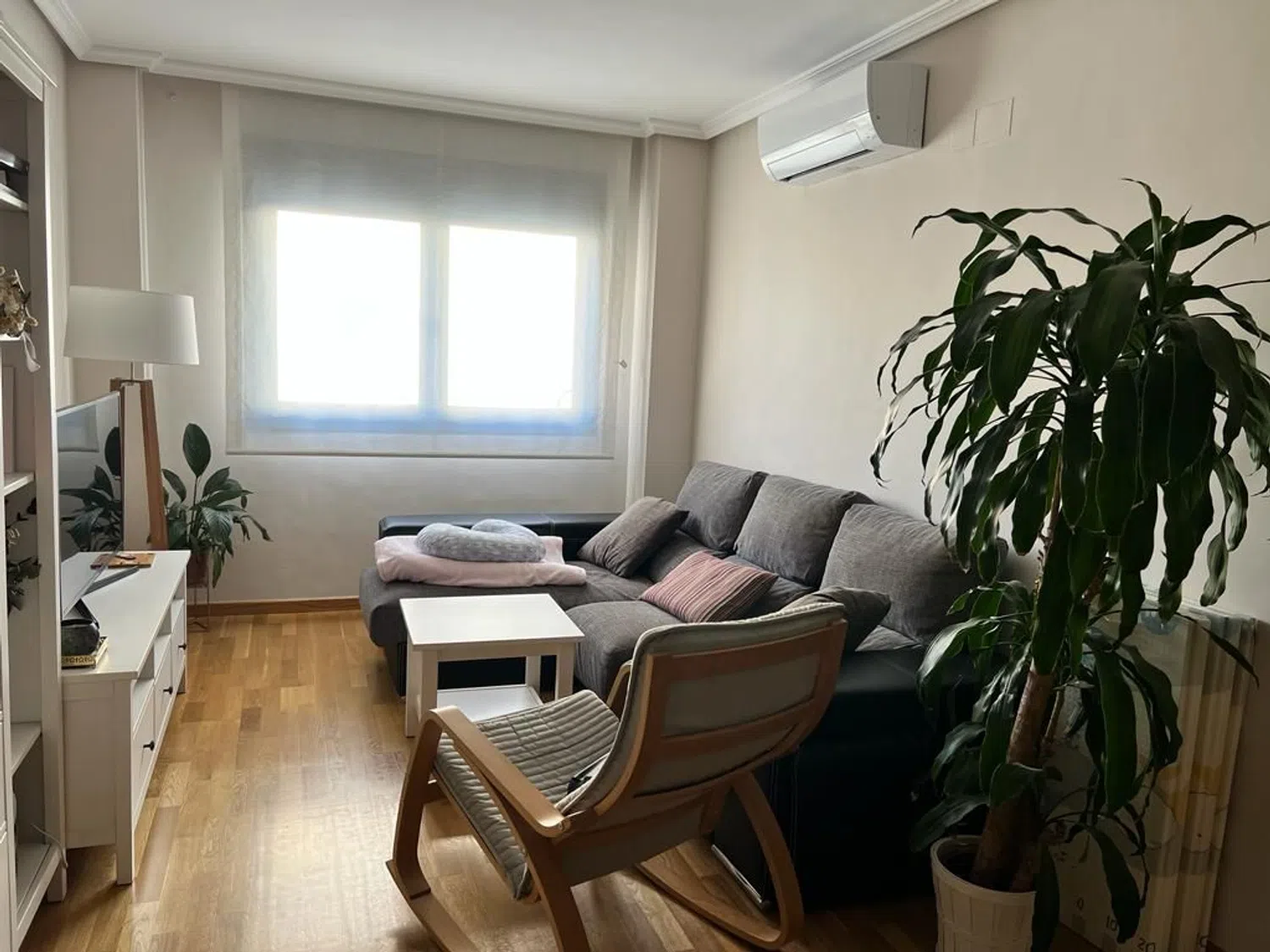 Piso en calle Isabel Clara Eugenia, 45 - Foto 2