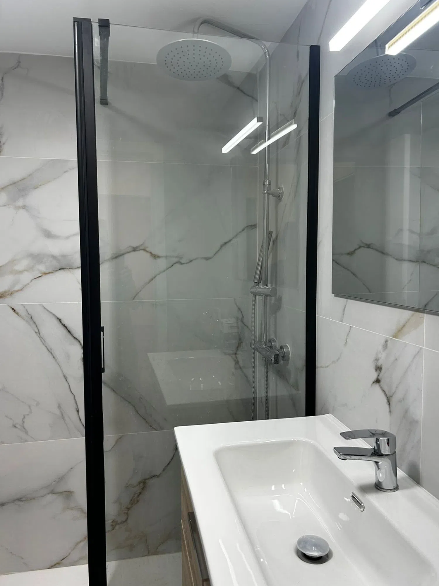 Piso en avenida de Joan Miró, 336 - Foto 1