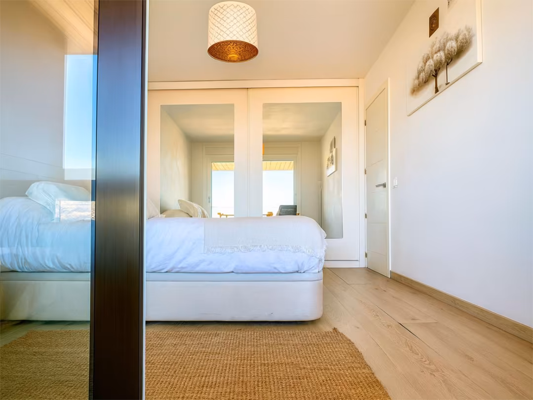 Piso en  Rúa de Julia Minguillón 4 - Foto 8