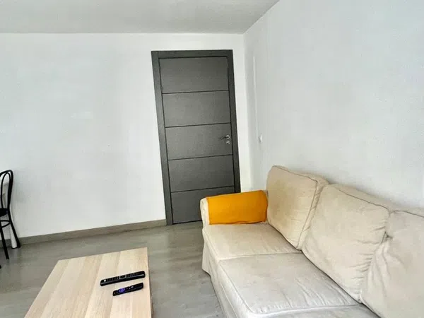 Piso en Avenida Mare de Déu de Bellvitge, Bellvitge - Foto 5