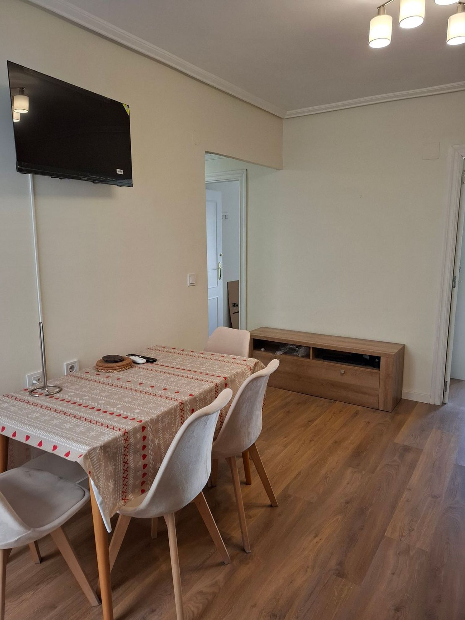 Piso en avenida de la Malva-Rosa, 74 - Foto 2