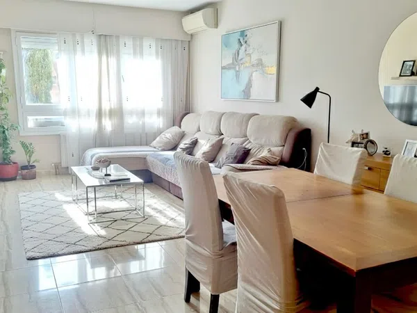 Piso en calle de la Mare de Déu del Carme, 140 - Foto 2