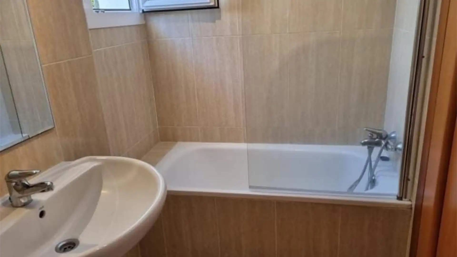 Piso en  Calle Almendro el 4 - Foto 11