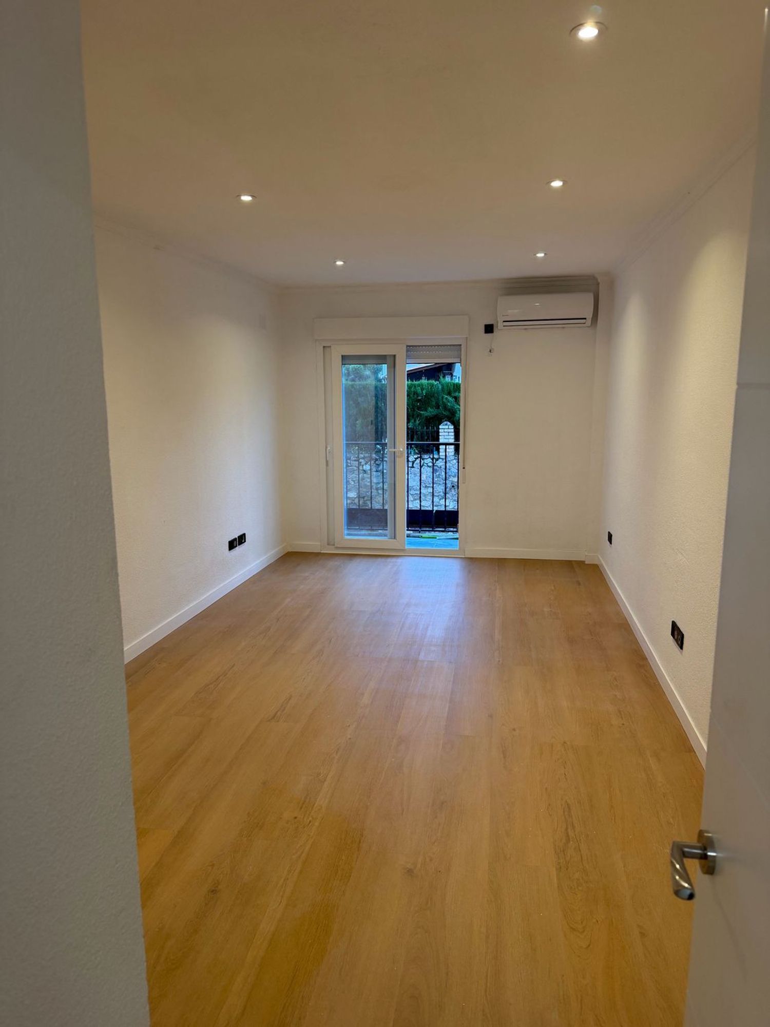 Piso en Barrio Naranjo - Mirabueno - Foto 4