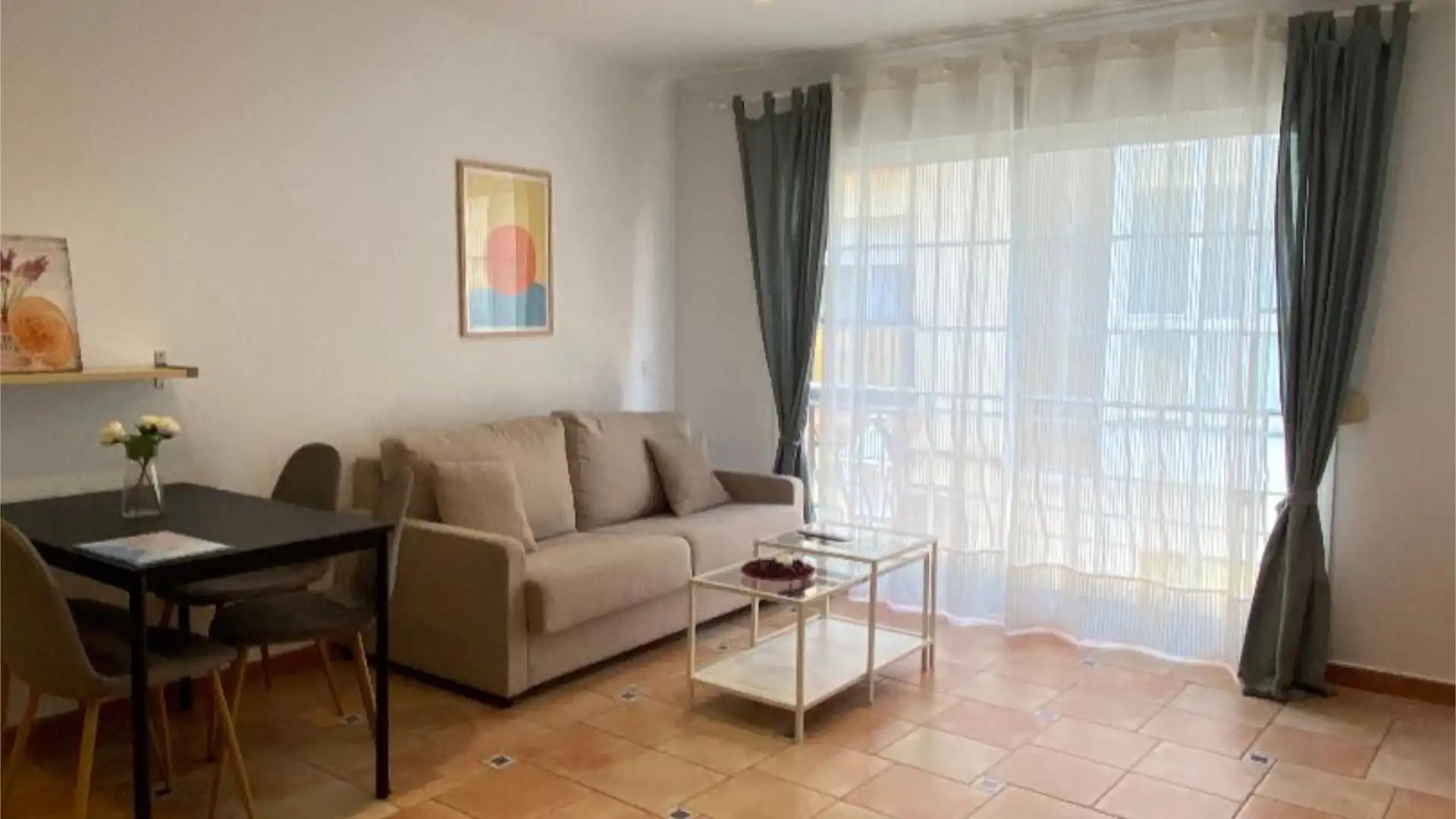 Piso en  Calle Francisco Cano 62 - Foto 1