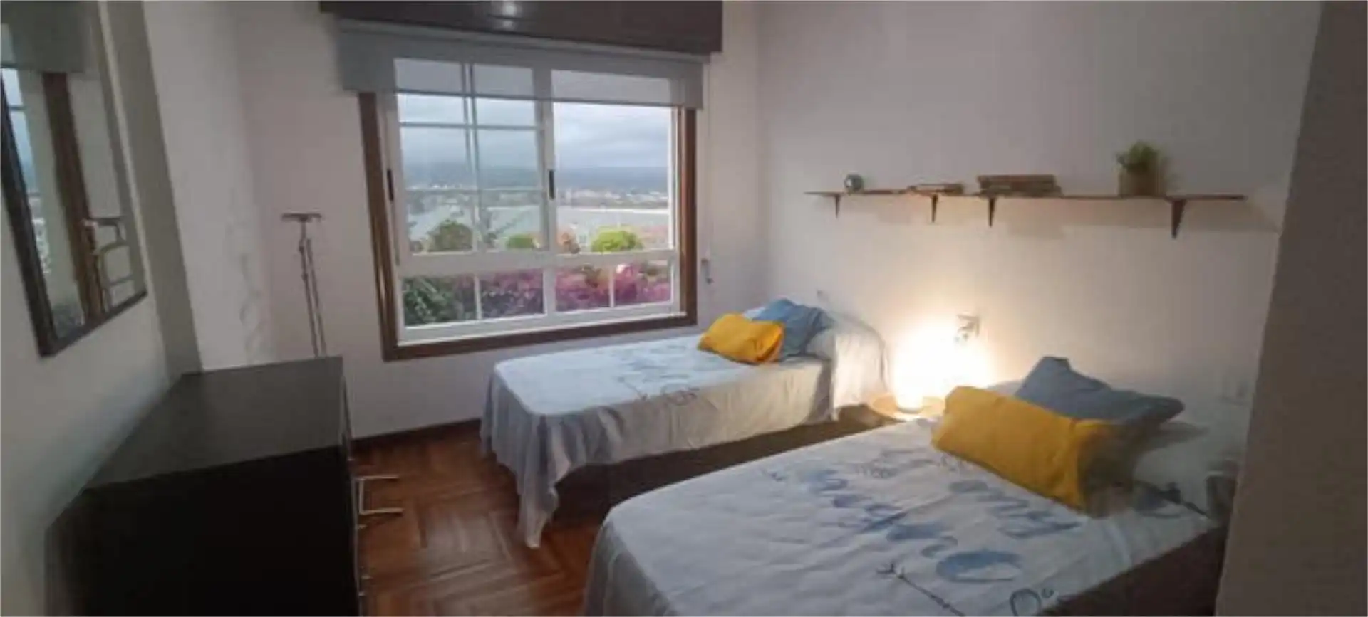 Casa adosada en URBANIZACIÓN "AS ESTELAS" - Foto 3