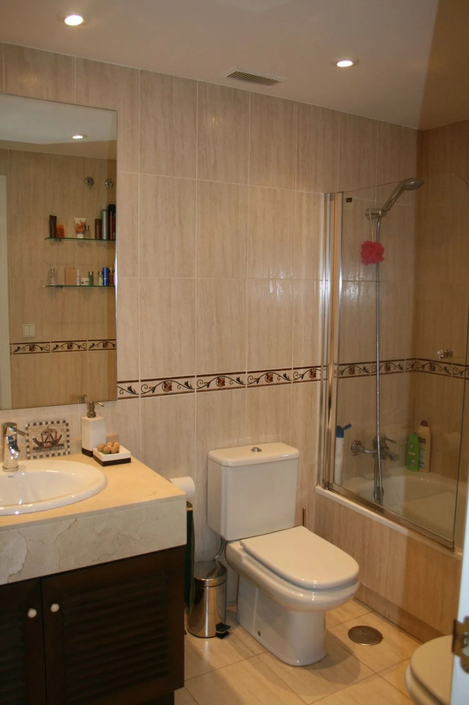 Piso en calle Río Danubio s/n - Foto 2