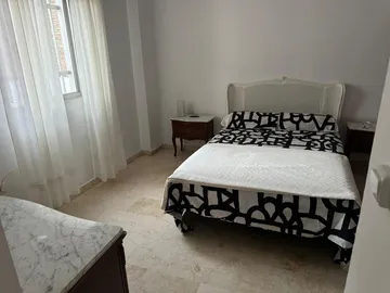 Piso en  Calle Rodrigo de Triana 75 - Foto 3