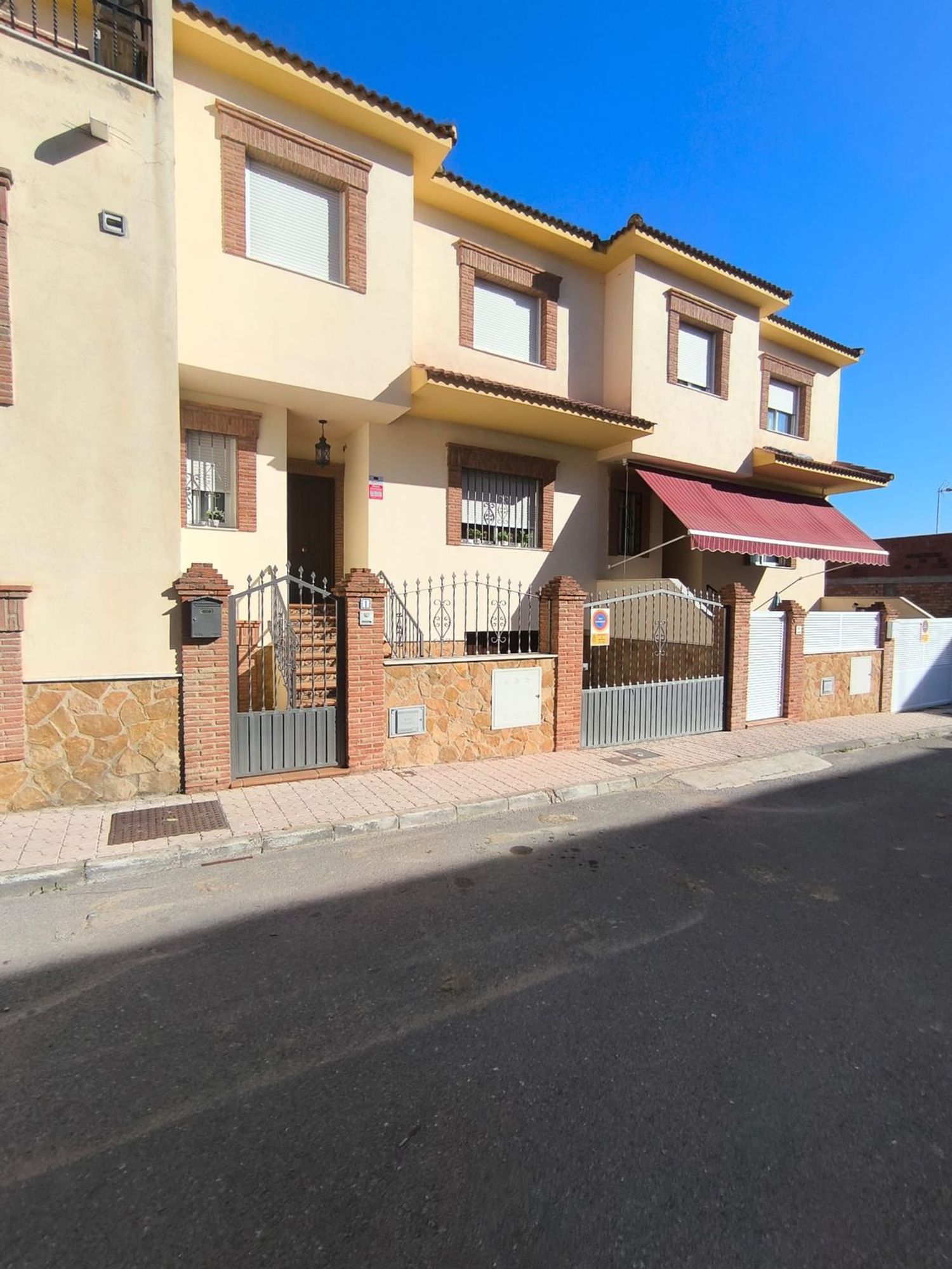 Chalet adosado en Calle Girasol, 1 - Foto 3