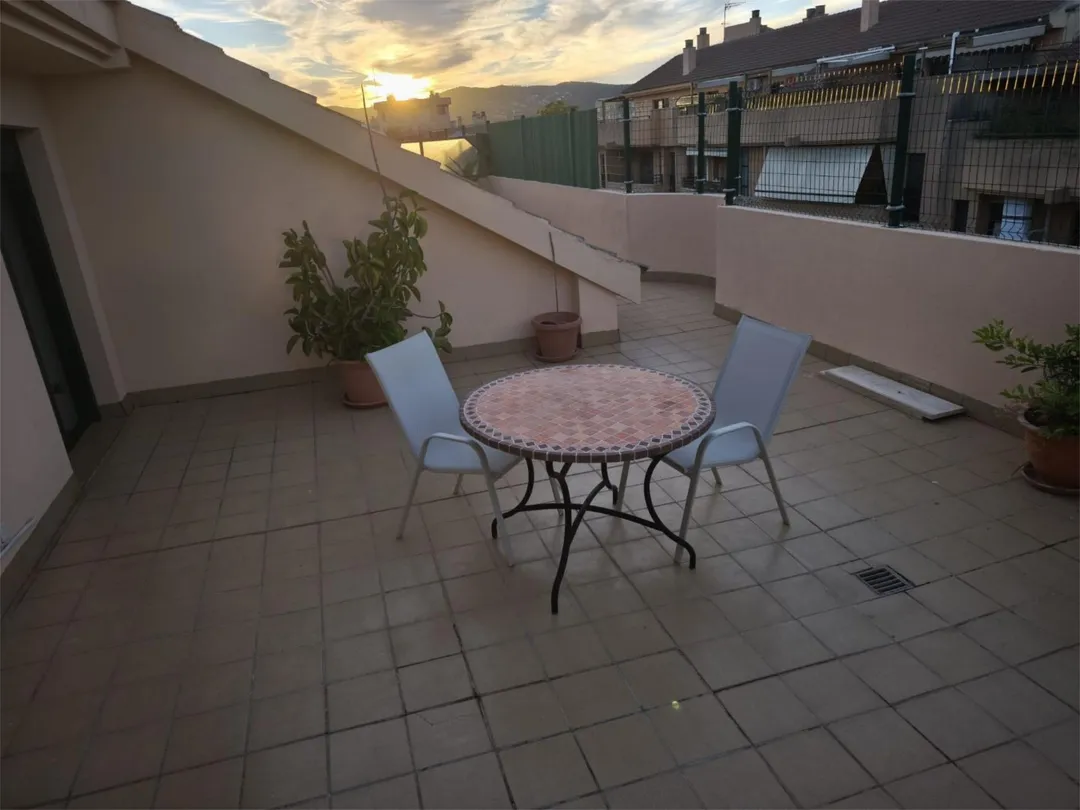 Piso en  Carrer de Josep d'Oleza 4 - Foto 21