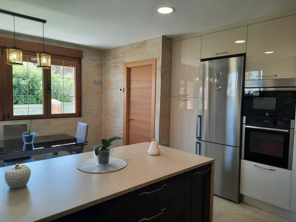 Casa o chalet independiente en Calle Gloria Fuertes, 3 - Foto 11