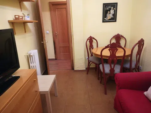 Piso en calle de Fernández de los Ríos, 82