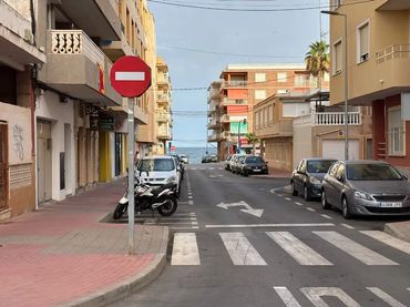 Piso en  Calle Almoradí 7 - Foto 8