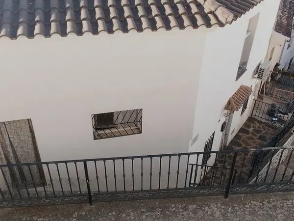 Casa de pueblo en Calle Granada, 12 - Foto 2