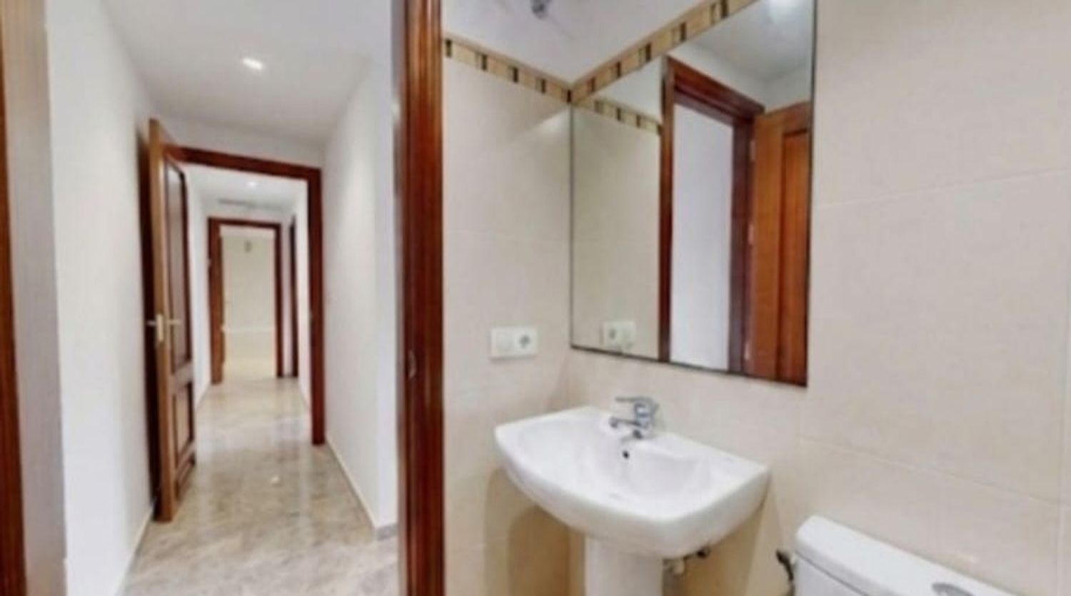 Piso en Calle Juan de Cervantes, 40, La Viñuela - Foto 5