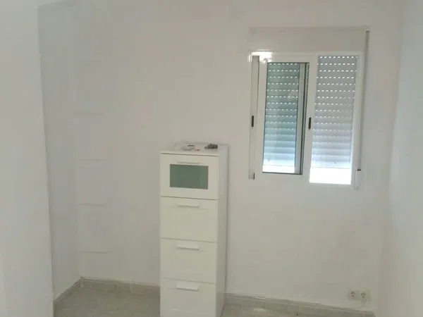 Piso en Calle del Monestir de Poblet - Foto 7