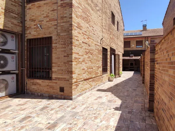 Chalet pareado en calle de Aries, 23 - Foto 1