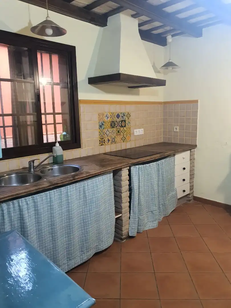 Casa adosada en  Calle Martín Ruiz 14 - Foto 7