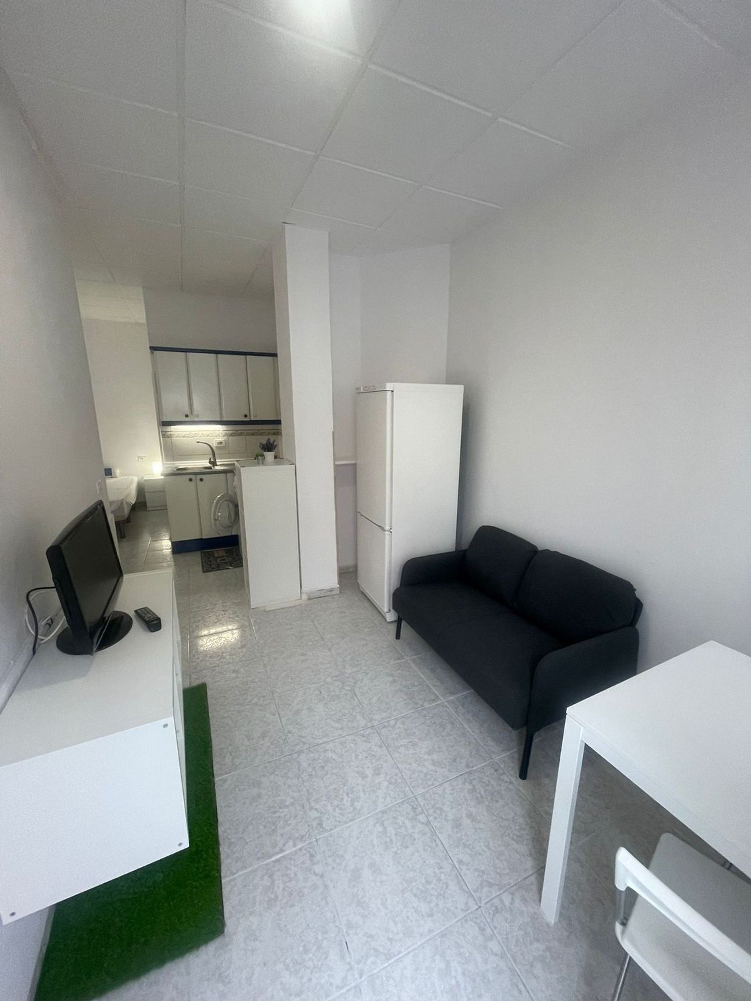 Alquiler de estudio en Calle Obispo Lopez Augusto, 2 - Foto 1