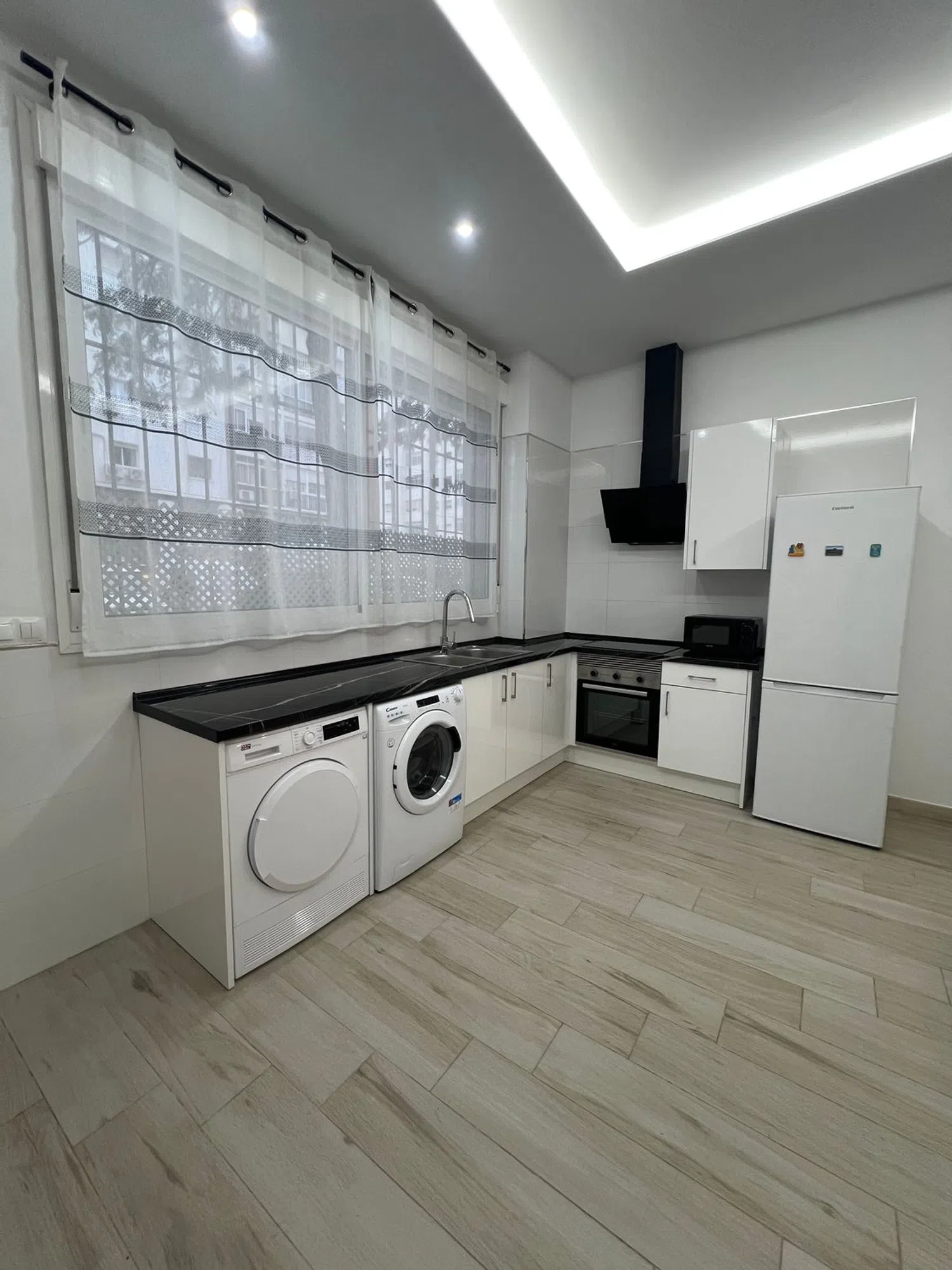 Estudio en plaza de Basconia, 5