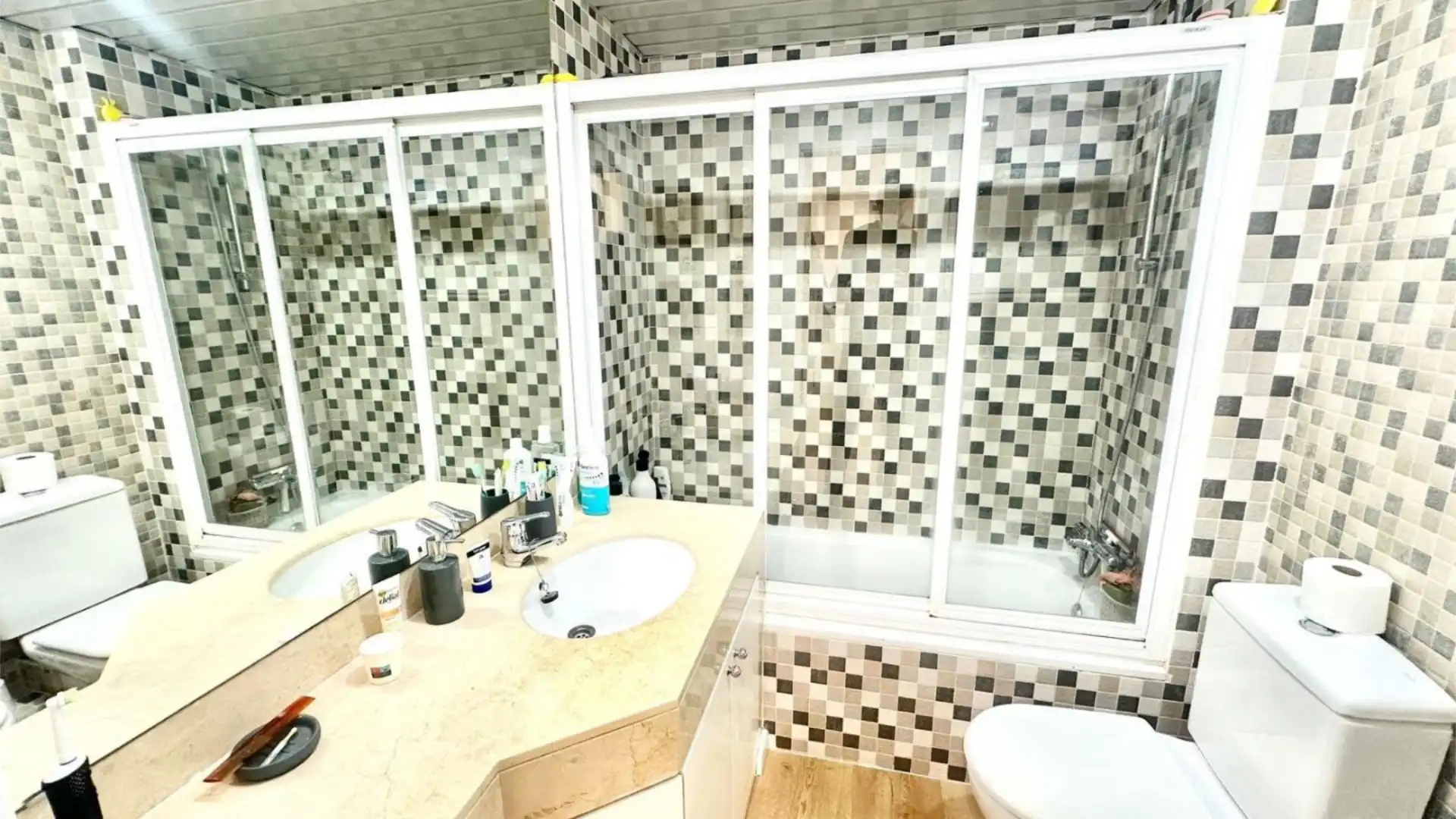 Piso en  Carrer Uva 1 - Foto 19