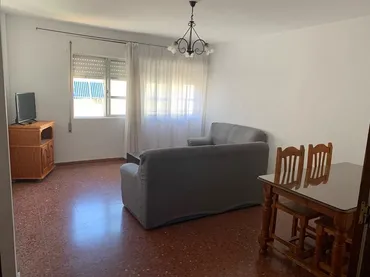 Piso en  Avenida Jose María Alcaraz y Alenda 9 - Foto 1