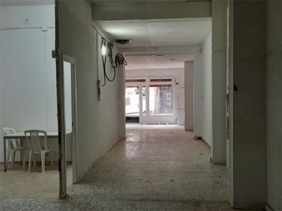 Planta baja en calle Calle de Almansa 24