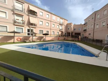 Piso en  Calle Joaquín Román Álvarez 1 - Foto 4