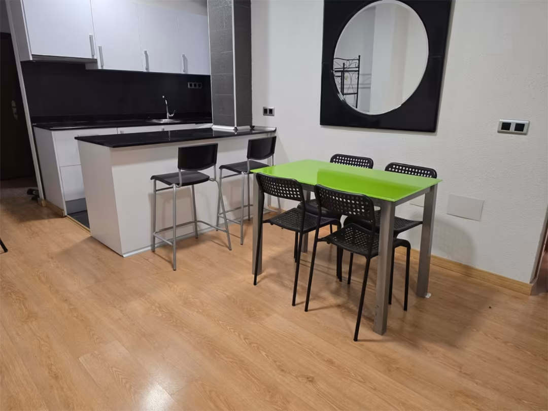 Piso en  Carrer de Sant Mateu 39 - Foto 7